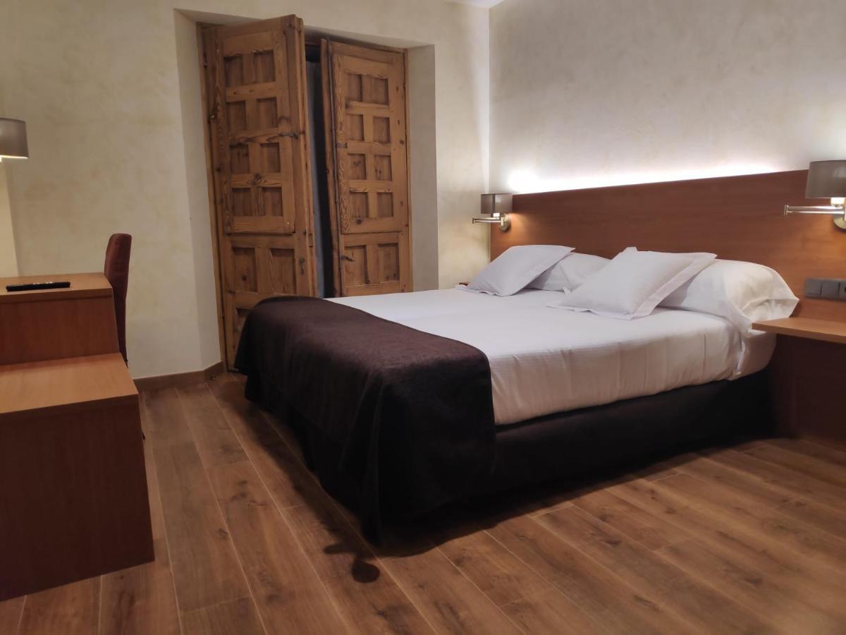 Hotel Las Leyendas Ávila Ngoại thất bức ảnh